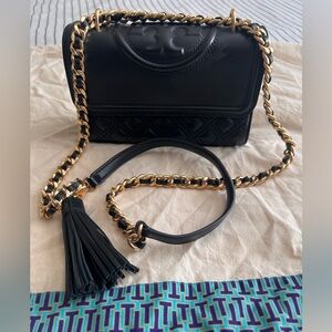 Tory Burch - small Fleming Convertible shoulder bag